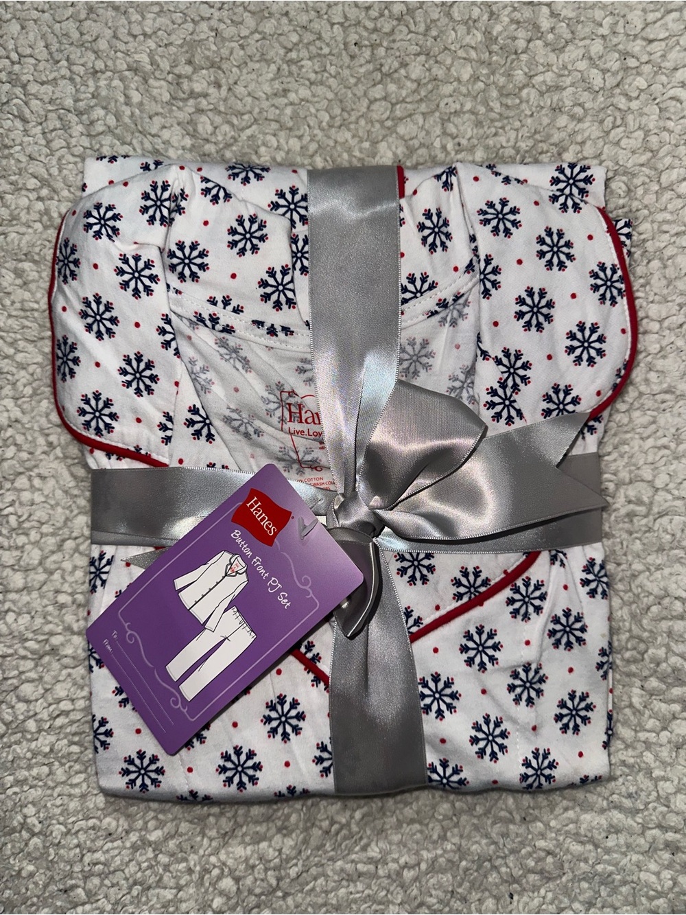 NWT Hanes Button Front PJ Set - Ivory Snowflake